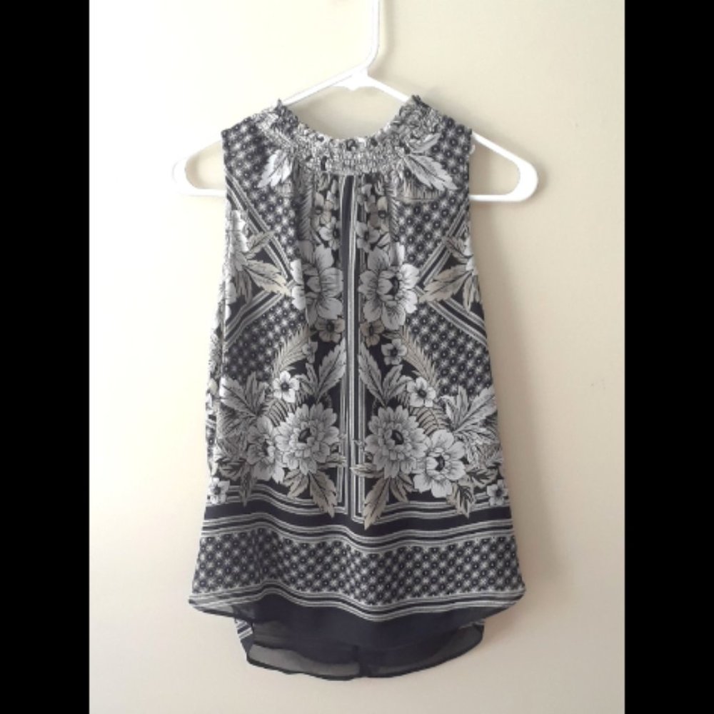 NWT Daniel Rainn Black and White Sleeveless Mock Neck Blouse Size Petite M
